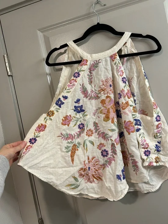 Free People floral Emily Swing Top in Cream and Multicolor - Picture 5 of 7